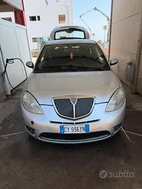 lancia ypslon 1.3 multijet 75 cv