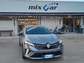 RENAULT Clio TCe 90 CV 5 porte Techno