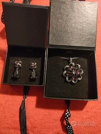 Set bijoux Ungaro by Avon 