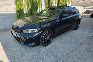 BMW 320 d Touring mhev 48V xdrive MSport auto
