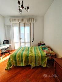 Libera singola per studentessa