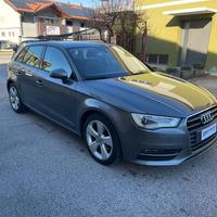 AUDI A3 1.6 TDI S tronic Attraction