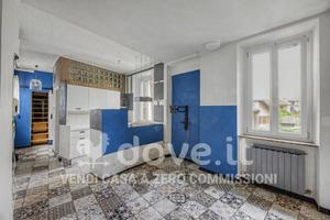 Appartamento di 80 m² con 3 locali e posto auto a 