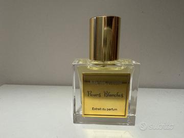 Fleurs Blanches di Elixir Attar
