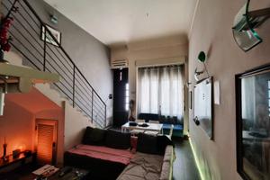 Casa indipendente su via principale vicino piazza