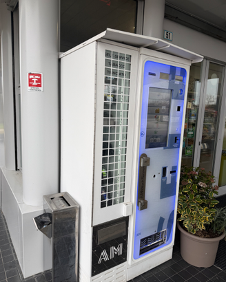 DISTRIBUTORE AUTOMATICO SIGARETTE E SNACK SLIM STE