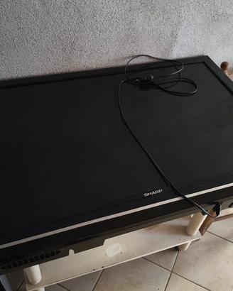 TV Sharp 40 pollici