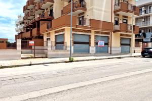 Locale Comm. NUOVA COSTRUZIONE + piazzali esterni