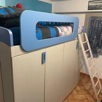 Letto una piazza rialzato con sottostante armadio