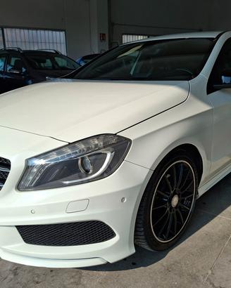 Mercedes-Benz A 200 PREMIUM / EURO 6 / 156CV