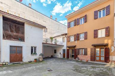 CASA DI CORTE A BUSSOLENGO