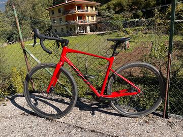 Giant Revolt 1 Gravel – Taglia L – Shimano GRX