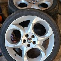 Cerchi in Lega Alfa Romeo 17 Pollici 