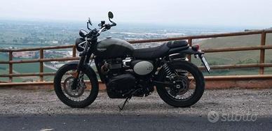 Triumph Street Scrambler - 2022