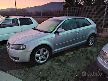 Audi A3 3.2 V6 quattro S tronic Ambition