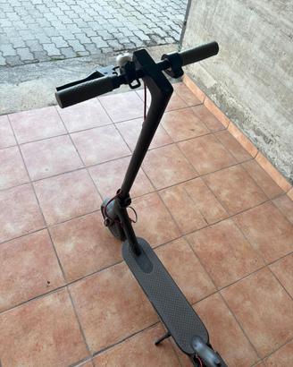 Monopattino elettrico Xiaomi M365