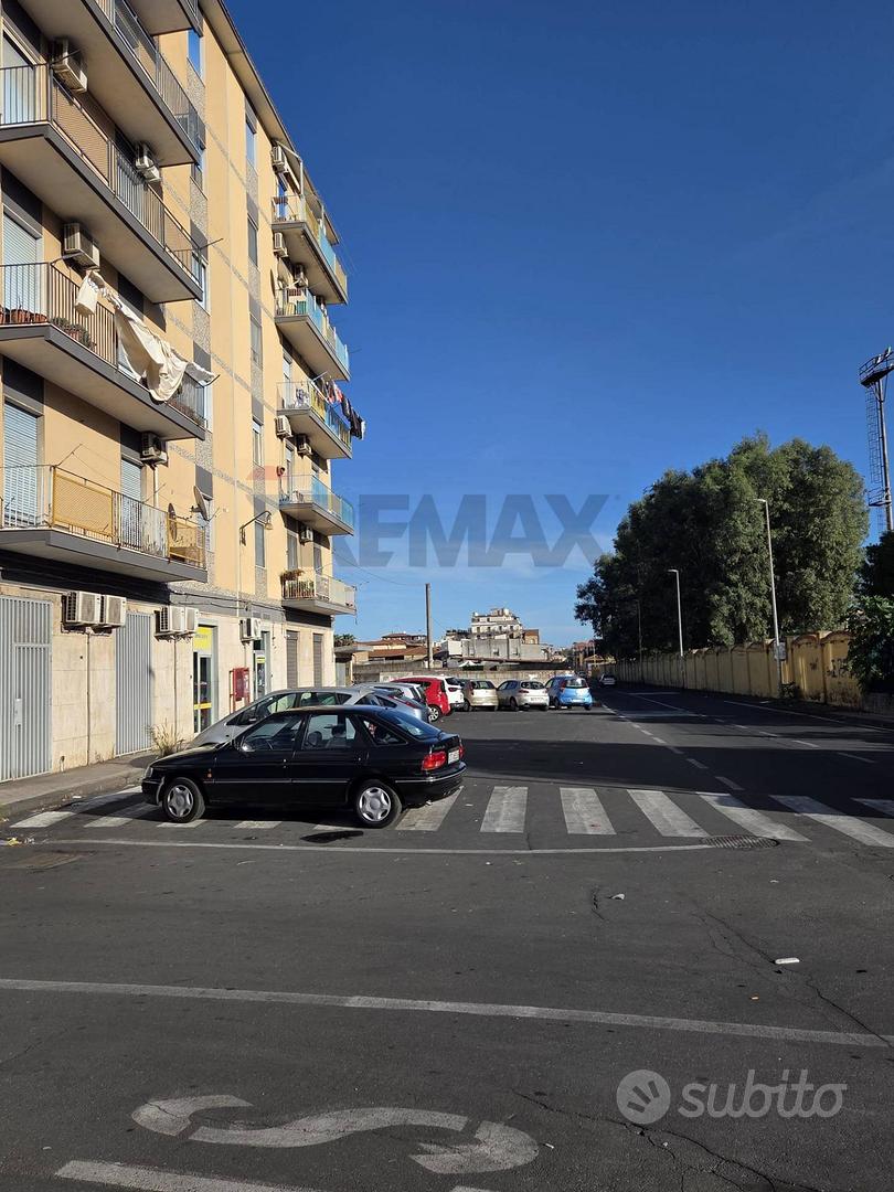 Appartamento – Catania, Villaggio Dusmet, Picanello-Ognina-Barriera-Canalicchio - Vista 4