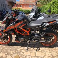 KTM DUKE 125