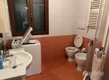 CASAL MONASTERO BILOCALE ARREDATO Ben COLLEGATO