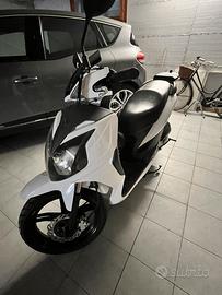 Scooter Sym Symphony 150 SR