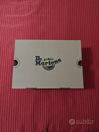 Dr. Martens 
