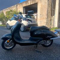 Scooter honda shadow 50