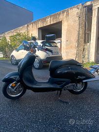 Scooter honda shadow 50