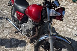 Suzuki TU250X