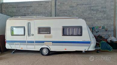 Hobby De Luxe 495 UK (2007) – 6 Posti Letto