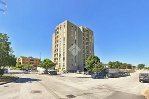 6 LOCALI A GUALDO TADINO