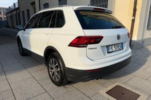 Volkswagen Tiguan 2.0 TDI DSG 4MOTION Style BMT