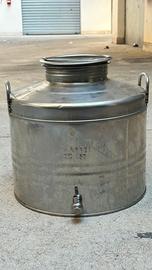 Contenitore olio in acciaio