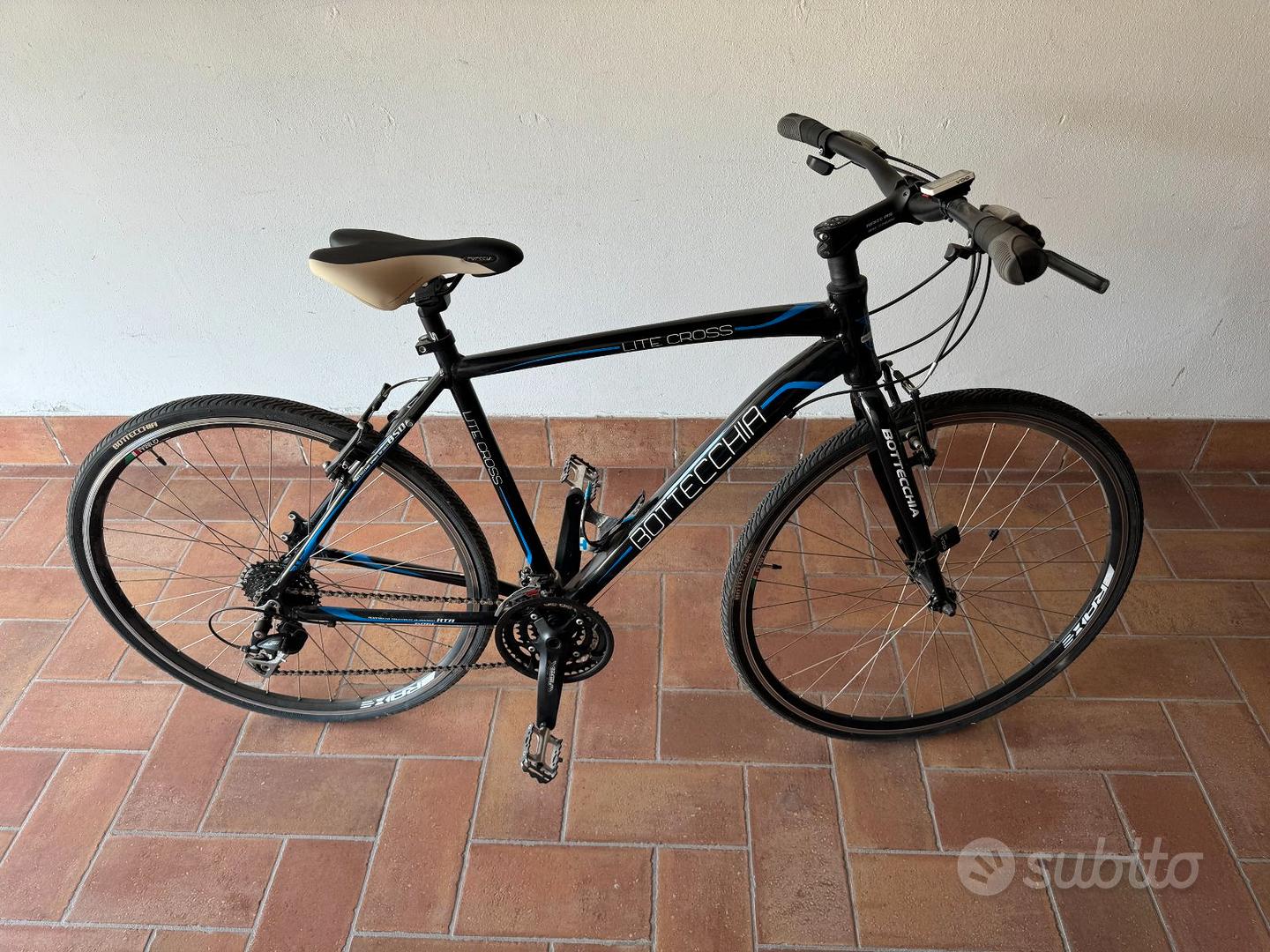 BICI IBRIDA BOTTECCHIA LITE CROSS 310 Biciclette In vendita a Parma