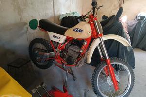 ktm 250