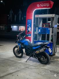 BMW F800 GS AKRAPOVICH + VALIGIE