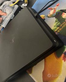 Ps4 Slim nera 500gb +3 giochi