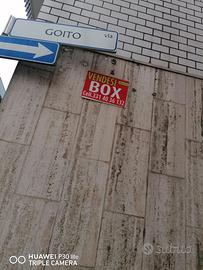 Via regina margherita box 32mq.30000