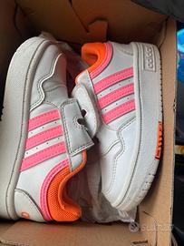 Scarpe adidas
