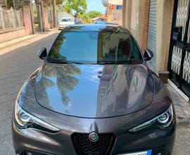 Stelvio Veloce 210 cv TETTO FULL OPTIONAL