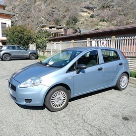 Grande Punto 1.2  65 cv NEOPATENTATI