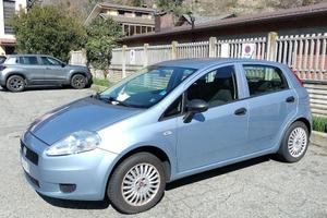 Grande Punto 1.2  65 cv NEOPATENTATI