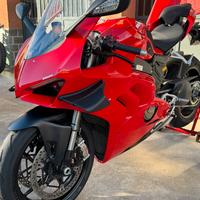 Ducati Panigale v4