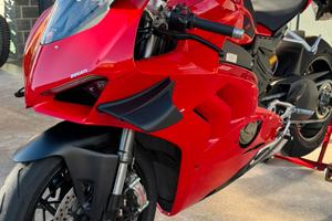 Ducati Panigale v4