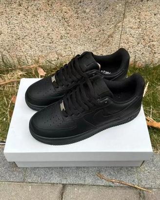 Nike Air Force 1 Sneakers 40 Nere Nuove Originali