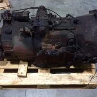 Cambio volvo f16 - sr 2000