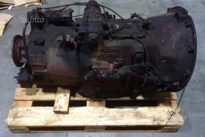 Cambio volvo f16 - sr 2000