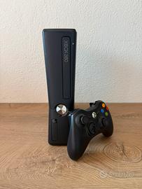Xbox 360 - NON TESTATA - NO CAVI - Controller