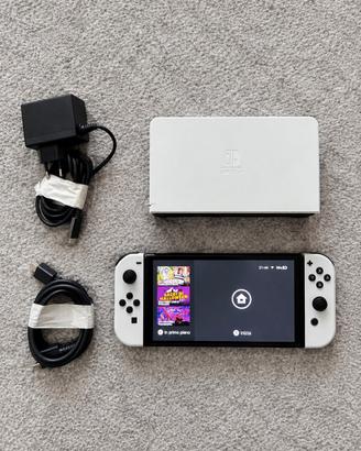 Nintendo swtich Oled Bianca