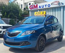 Ypsilon Gold km 0 italiana pronta consegna