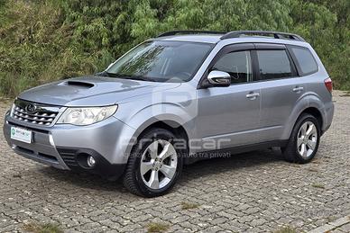SUBARU Forester 2.0D XS Exclusive